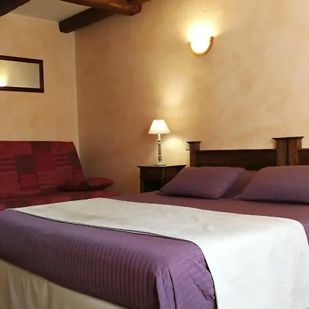 ベッド・アンド・ブレックファスト De La Pommeraie