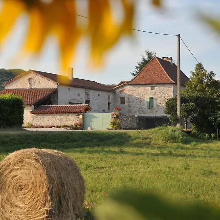De La Pommeraie Bed & Breakfast *