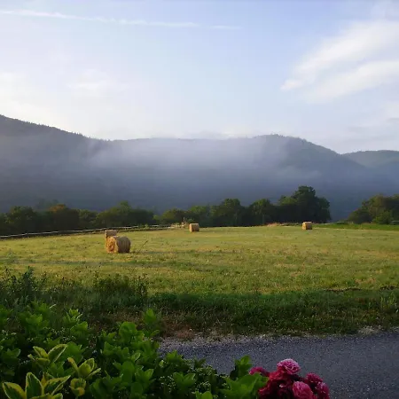 Bed & Breakfast De La Pommeraie Saint-Gery (Lot)