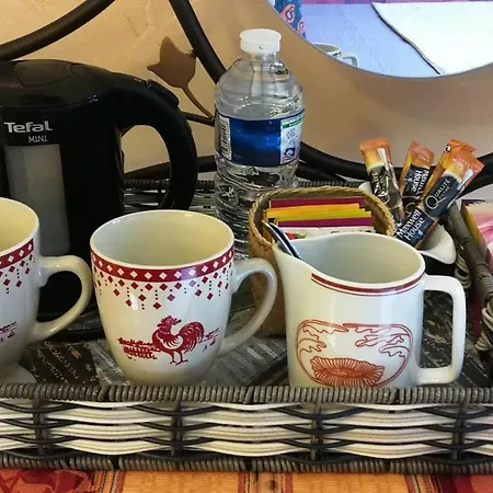 Couette-café De La Pommeraie 3*