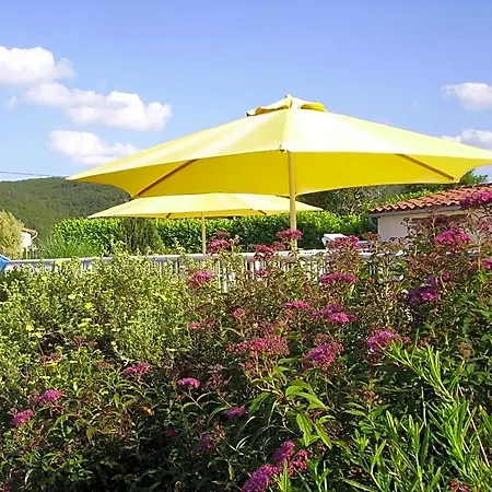 Bed and breakfast De La Pommeraie 3*