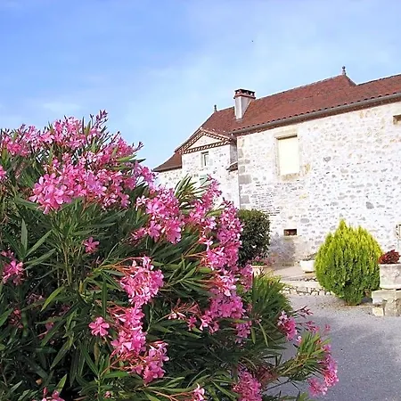 De La Pommeraie 3*