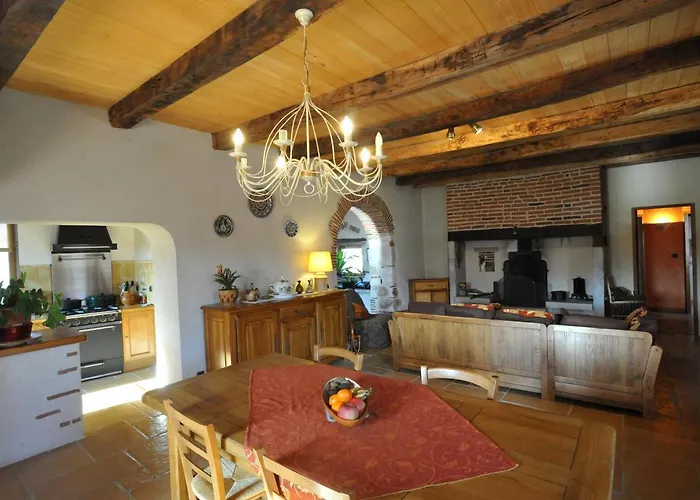 De La Pommeraie Bed & Breakfast 3*