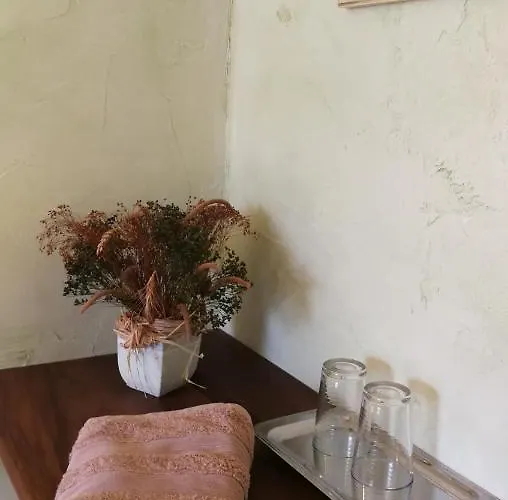 Bed & Breakfast De La Pommeraie 3*